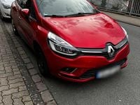 Gebraucht Renault Clio IV Intens 90 PS (66 kW) 2017 Rot Kleinwagen