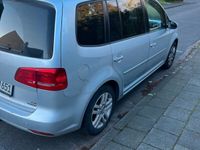 gebraucht VW Touran 1,6 Diesel automatik 5 sitze