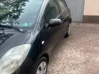 Gebraucht Toyota Yaris 87 PS (63 kW) 2008 Schwarz Kleinwagen