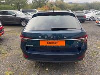 Gebraucht Skoda Superb Premium Edition 150 PS (110 kW) 2020 Blau Kombi