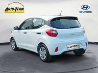 Gebraucht Hyundai i10 Select 63 PS (46 kW) 2024 Atlas white Kleinwagen