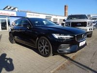 Gebraucht Volvo V60 Core 163 PS (119 kW) 2022 Schwarz Kombi