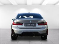 Gebraucht BMW 320e Shadowline 204 PS (150 kW) 2024 Skyscraper grau metallic Limousine