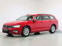 Gebraucht VW Passat Business 122 PS (89 kW) 2023 Rot Kombi