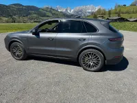 Używany Porsche Cayenne 462 KM (339 kW) 2021 Czarny SUV