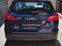 Gebraucht Ford Focus Business Edition 120 PS (88 kW) 2015 Blau Kombi