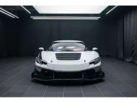 Gebraucht Ferrari 296 700 PS (514 kW) 2024 Bianco avus Coupé
