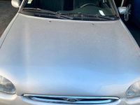 Gebraucht Ford Escort 89 PS (65 kW) 1996 Grau Kleinwagen