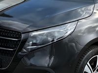 Gebraucht Mercedes V220 Style 163 PS (119 kW) 2024 Grau Van / Kleinbus