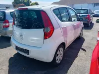 Gebraucht Opel Agila 85 PS (62 kW) 2009 Weiß Kleinwagen