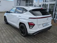 Gebraucht Hyundai Kona N Line 199 PS (146 kW) 2024 Weiß SUV