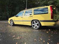 Gebraucht Volvo 850 241 PS (177 kW) 1995 Gelb Kombi