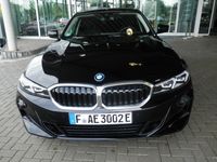 gebraucht BMW 320e Limousine Navi digitales Cockpit LED 3-Zonen-Kli