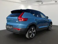 Gebraucht Volvo XC40 Plus 169 kW (231 PS) 2023 Blau metallic SUV