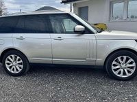 Gebraucht Land Rover Range Rover Vogue 249 PS (183 kW) 2014 Gold SUV