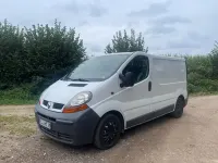 Gebraucht Renault Trafic 82 PS (60 kW) 2006 Weiß Van / Kleinbus