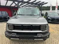 Neu Baic BJ40 162 PS (119 kW) 2026 Grau SUV