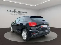 Gebraucht Audi Q2 S-Line 150 PS (110 kW) 2024 Mythosschwarz metallic SUV