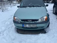 Gebraucht Ford Fiesta 50 PS (36 kW) 2000 Grün Kleinwagen