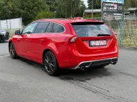 Gebraucht Volvo V60 200 PS (147 kW) 2011 Rot Kombi