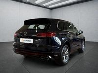 Gebraucht VW Touareg 231 PS (169 kW) 2022 Blau SUV