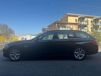 Gebraucht BMW 520 184 PS (135 kW) 2011 Grau Kombi