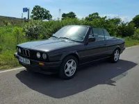 Gebraucht BMW 318 Cabriolet 113 PS (83 kW) 1992 Schwarz Cabrio