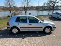 Gebraucht VW Golf IV 105 PS (77 kW) 2002 Silber Kleinwagen