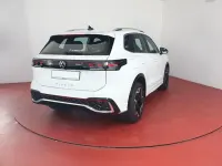 Gebraucht VW Tiguan R-line 150 PS (110 kW) 2025 Weiß SUV