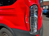 Usado Ford Transit Trend 105 HP (77 kW) 2017 Vermelho Carrinha