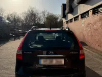 Gebraucht Hyundai i30 110 PS (80 kW) 2011 Schwarz Kombi