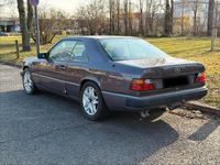Gebraucht Mercedes E300 Sportline 179 PS (131 kW) 1992 Violet Coupé