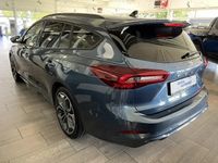 Gebraucht Ford Focus ST-Line X 155 PS (114 kW) 2025 Blau (chromablau) Kombi