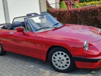 Gebraucht Alfa Romeo Spider Quadrifoglio 128 PS (94 kW) 1988 Rot Cabrio