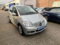 Gebraucht Mercedes A160 82 PS (60 kW) 2009 Polarsilber  metalliclack Limousine