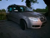 Gebraucht Skoda Roomster 69 PS (50 kW) 2009 Andere farben Van / Kleinbus