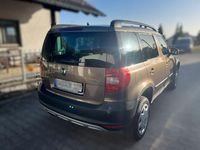 Gebraucht Skoda Yeti Ambition 110 PS (80 kW) 2010 Bronze SUV