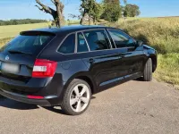 Gebraucht Skoda Rapid 105 PS (77 kW) 2013 Schwarz Kleinwagen