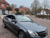 Gebraucht Mercedes E250 Avantgarde 204 PS (150 kW) 2009 Grau Coupé