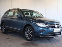 Gebraucht VW Tiguan Life 150 PS (110 kW) 2022 Blau SUV