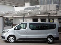 Gebraucht Renault Trafic Life 150 PS (110 kW) 2024 Highlandsilber Van / Kleinbus