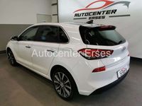 gebraucht Hyundai i30 1.6 CRDi Premium Automatik Navi Leder ACC