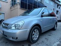 Gebraucht Kia Carnival 185 PS (136 kW) 2009 Silber Van / Kleinbus