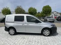 Usata VW Caddy 122 CV (89 kW) 2022 Argento Monovolume