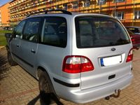 Gebraucht Ford Galaxy 197 PS (144 kW) 2001 Silber metallic Van / Kleinbus