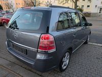 Gebraucht Opel Zafira Edition 150 PS (110 kW) 2006 Grau Van / Kleinbus