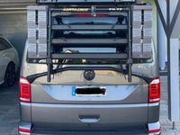 Gebraucht VW Multivan 150 PS (110 kW) 2018 Grau Van