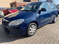 Gebraucht Skoda Fabia Special 60 PS (44 kW) 2011 Blau Kleinwagen