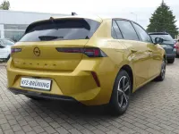 Gebraucht Opel Astra 131 PS (96 kW) 2024 Gelb Kleinwagen