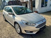 Second-hand Ford Focus 120 CP (88 kW) 2015 Argintiu Break